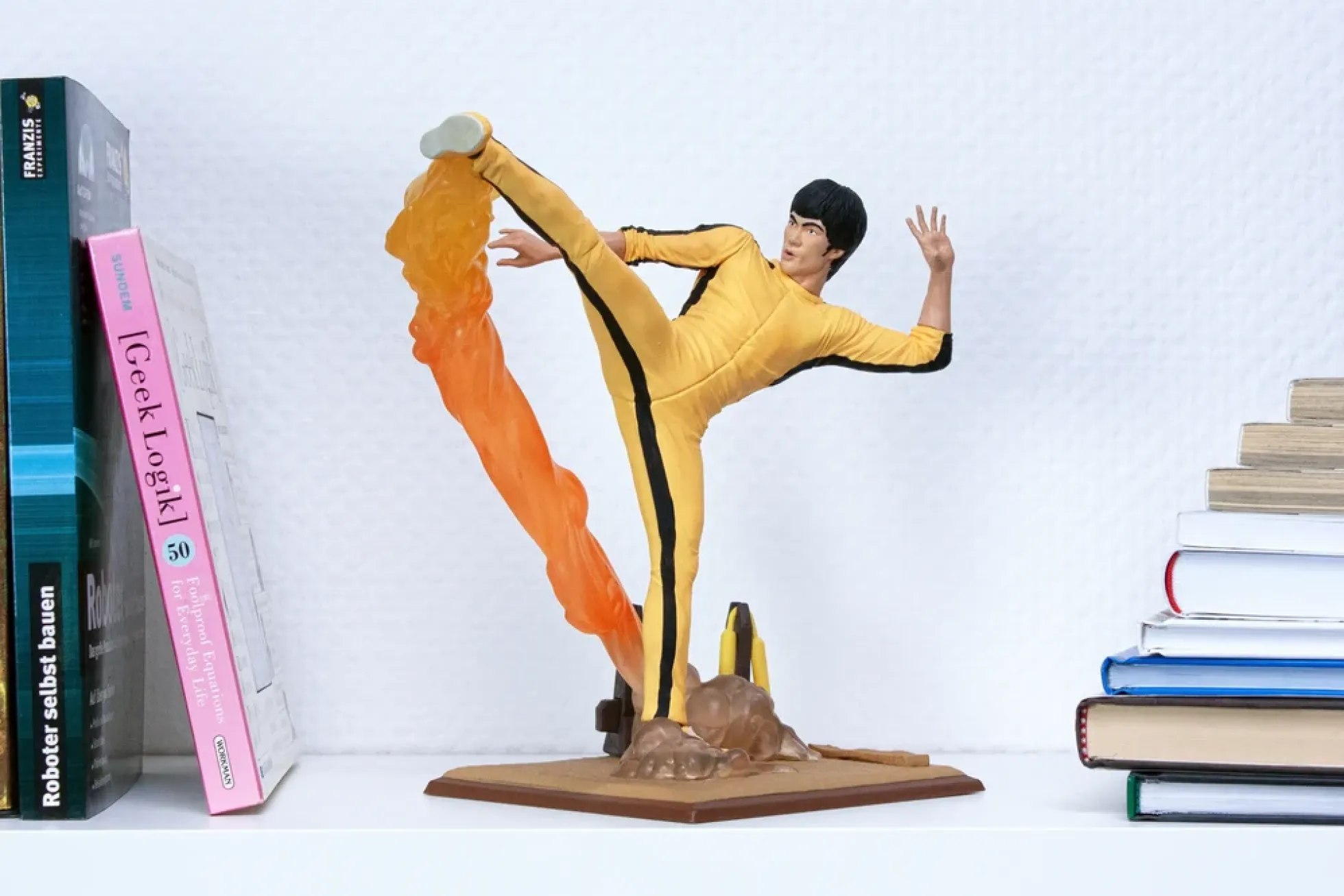 Bruce Lee „Kick“ Sammelfigur aus der Reihe Gallery Diorama