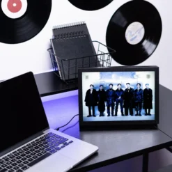 BTS LED-Leuchtbild