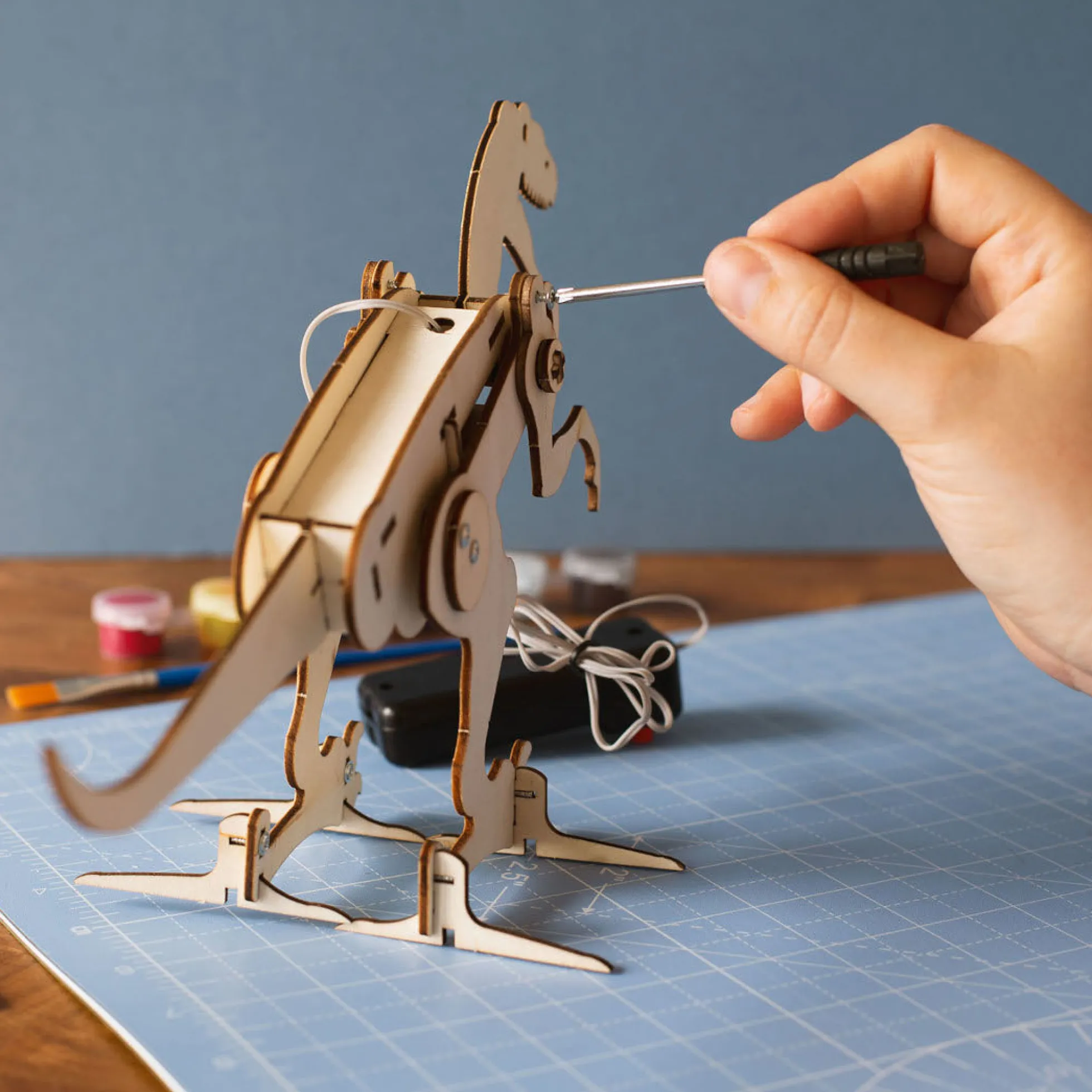 Build Your Own - Remote Control Dinosaur