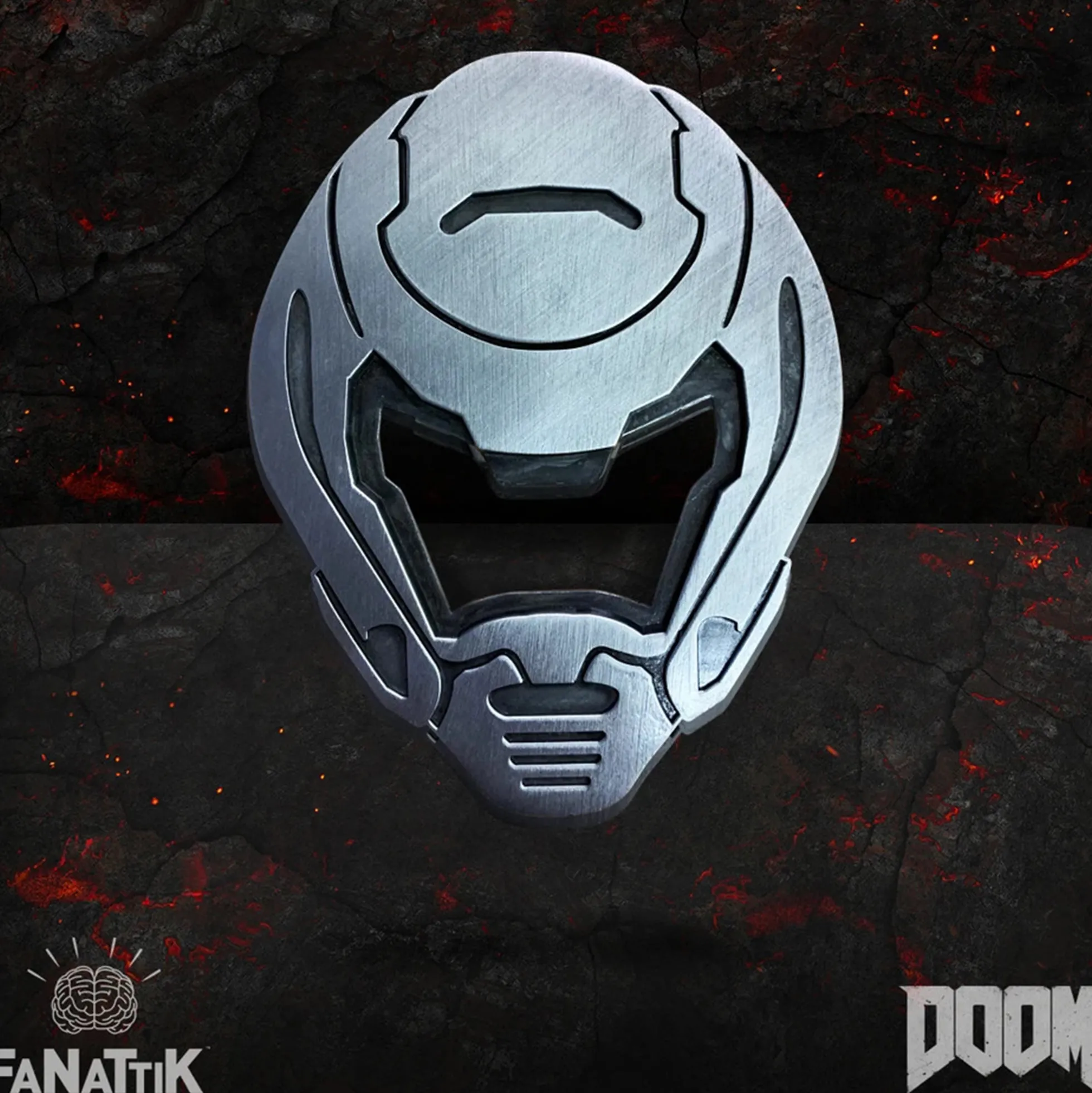 Doom Flaschenöffner im Helm-Design