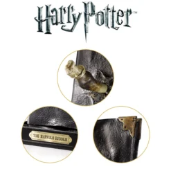 Harry Potter Tom Riddles Tagebuch mit Basiliskenzahn als Skulptur