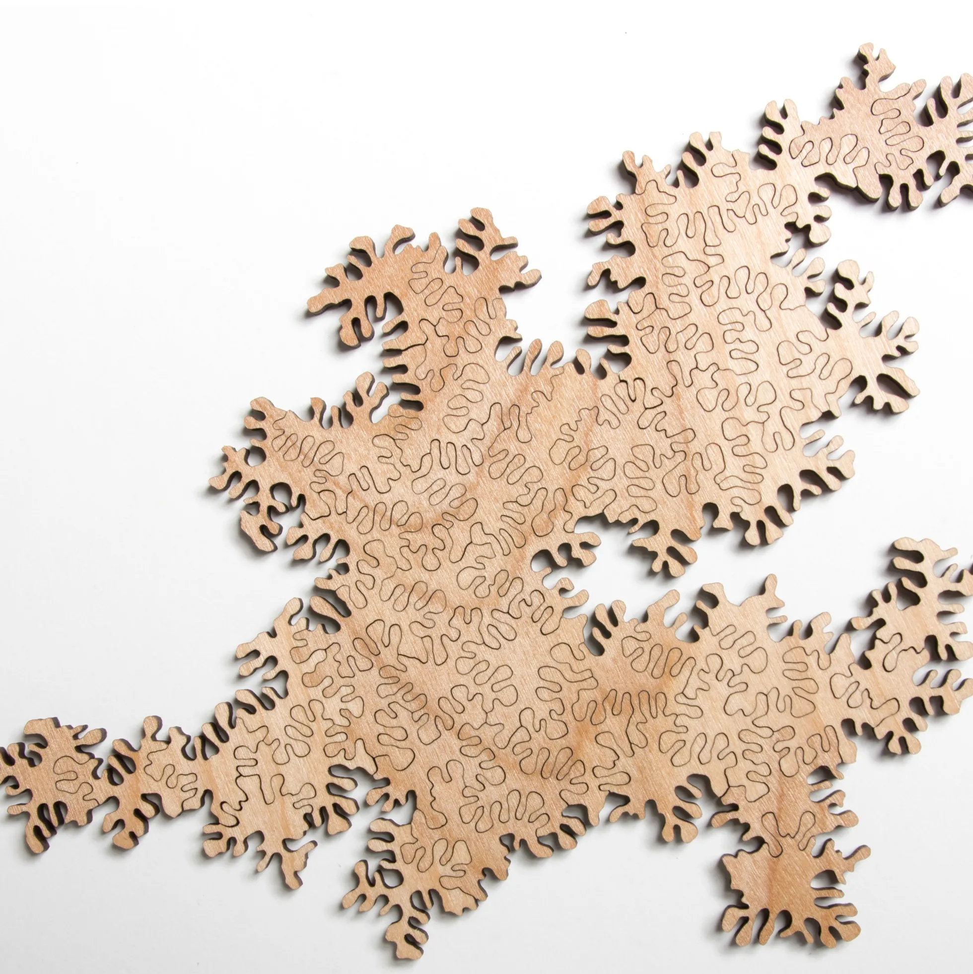 Infinity Puzzle - Holz-Puzzle ohne Grenzen