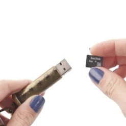 Kryptex Micro SD Adapter im Steampunk-Design