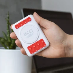 NASA Powerbank mit kabellosem Laden
