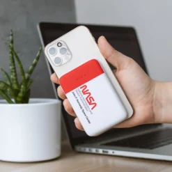 NASA Powerbank mit kabellosem Laden