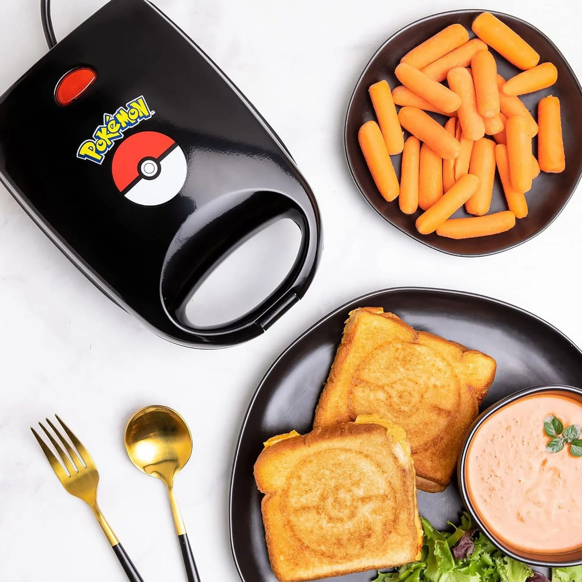 Pokémon Pokéball Sandwichmaker