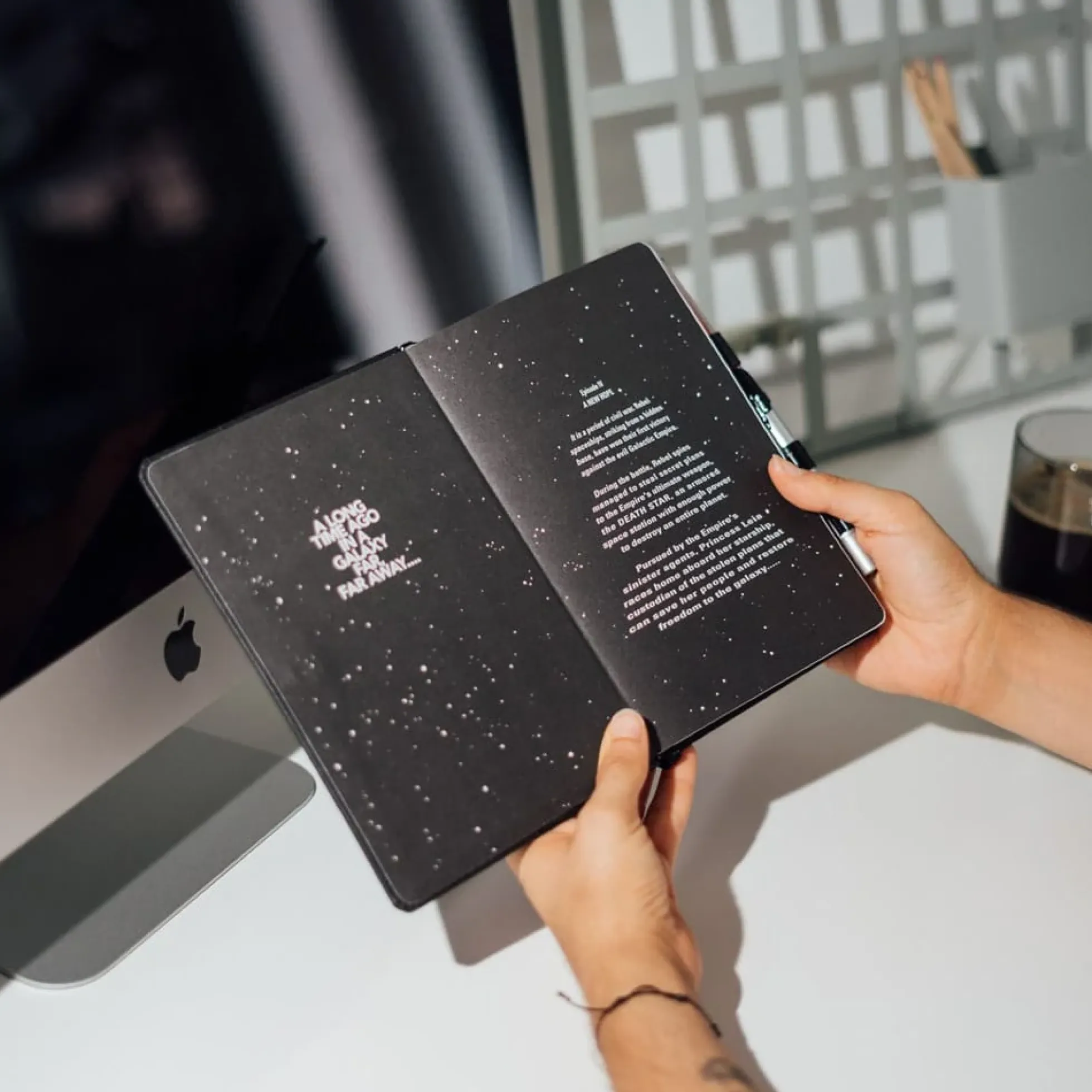 Star Wars Premium-Notizbuch A5 mit Lichtschwert-Stift