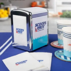 Stranger Things Serviettenspender-Set Scoops Ahoy